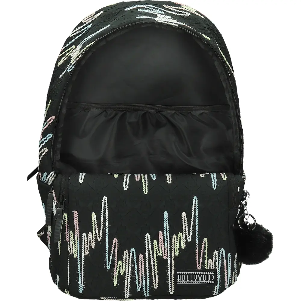 Nahrbtnik round Hollywood