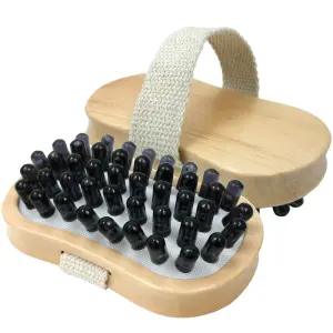 Lesena masažna ščetka